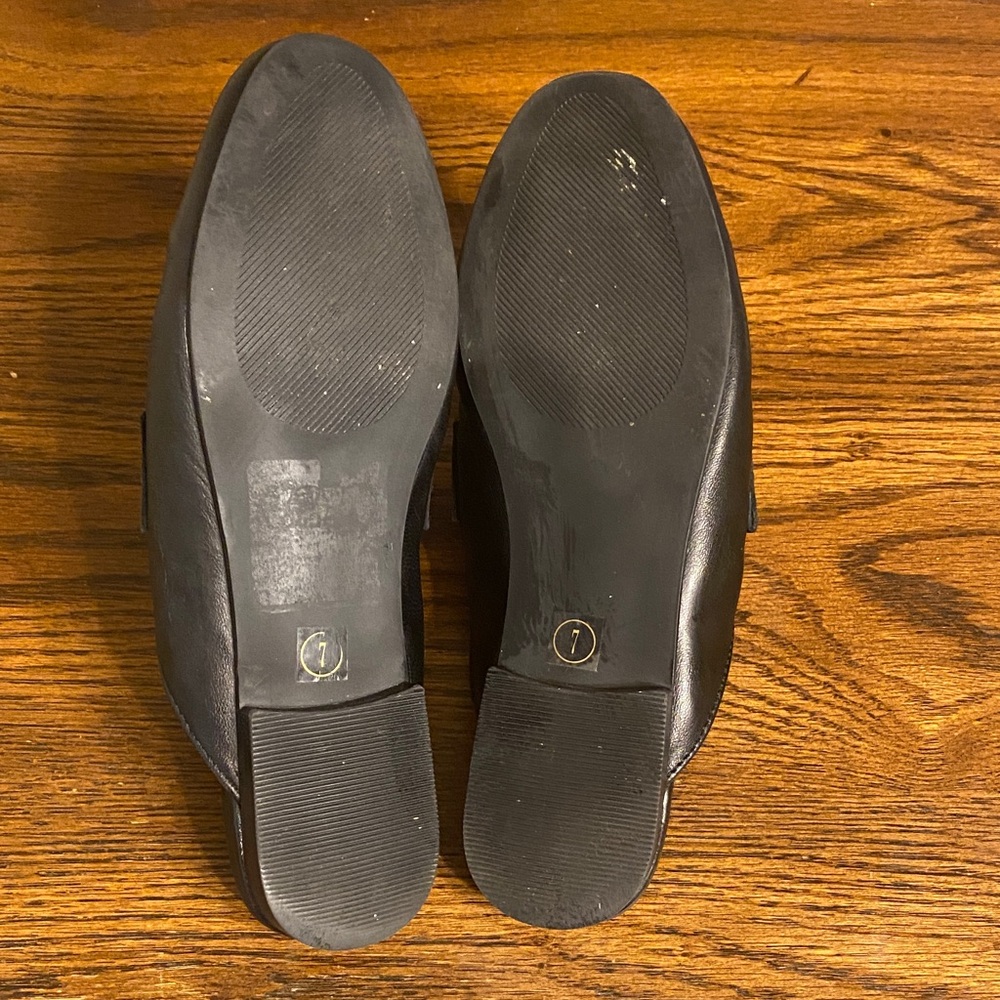 Steve Madden Slip-Ons Black & Gold Size 7 - Picture 7 of 9
